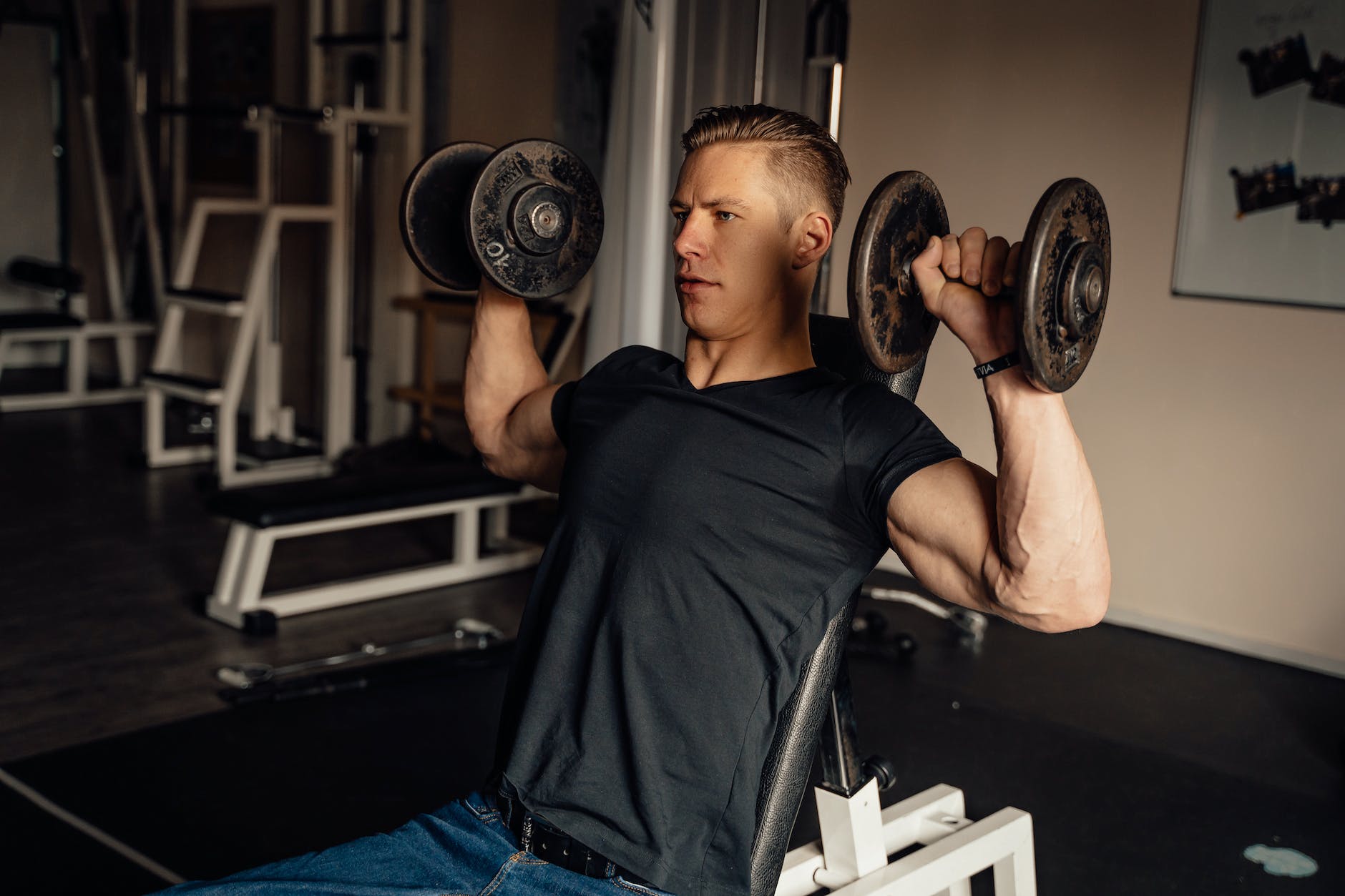 How to Build Massive Shoulders: Effective Workout to Build Big Shoulders